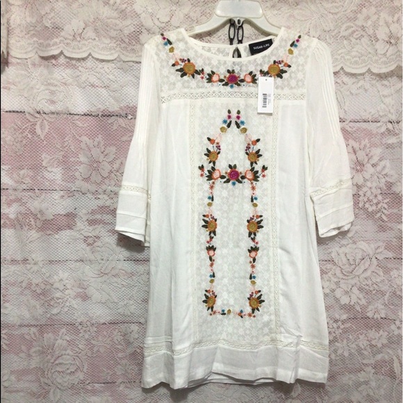 NWT SUGARLIPS Bohemian Flowing Embroidered Lacy Off White Dress Size XS - Picture 3 of 16